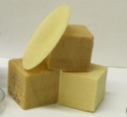 Rigid polyurethane foam derived from oxypropylated lignin