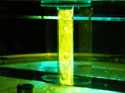 Transparent CIJs reactor for PIV and PLIF experiments