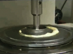 Test of a polyurethane foam in the rotational rheometer